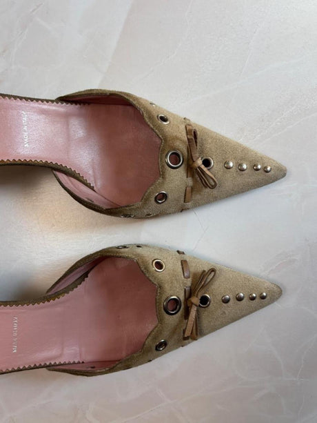 Prada EU 37.5 Authentic Light Brown Suede Pointed Toe Kitten Heel Mule