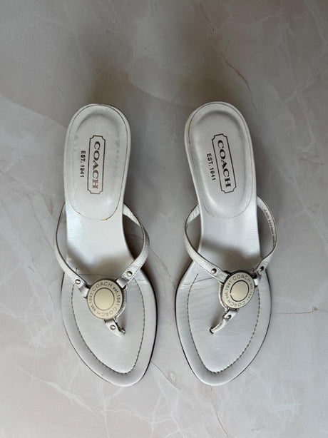 Coach US 8 White Leather Thong Sandal