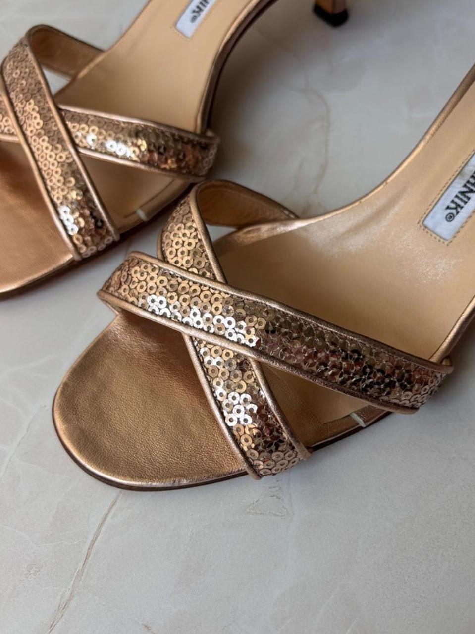 Manolo Blahnik EU 39.5 Rose Gold Sequin Strap Sandal