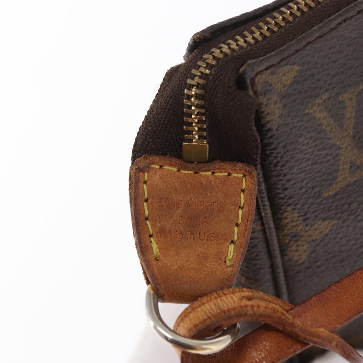 #8 Louis Vuitton Monogram Pochette