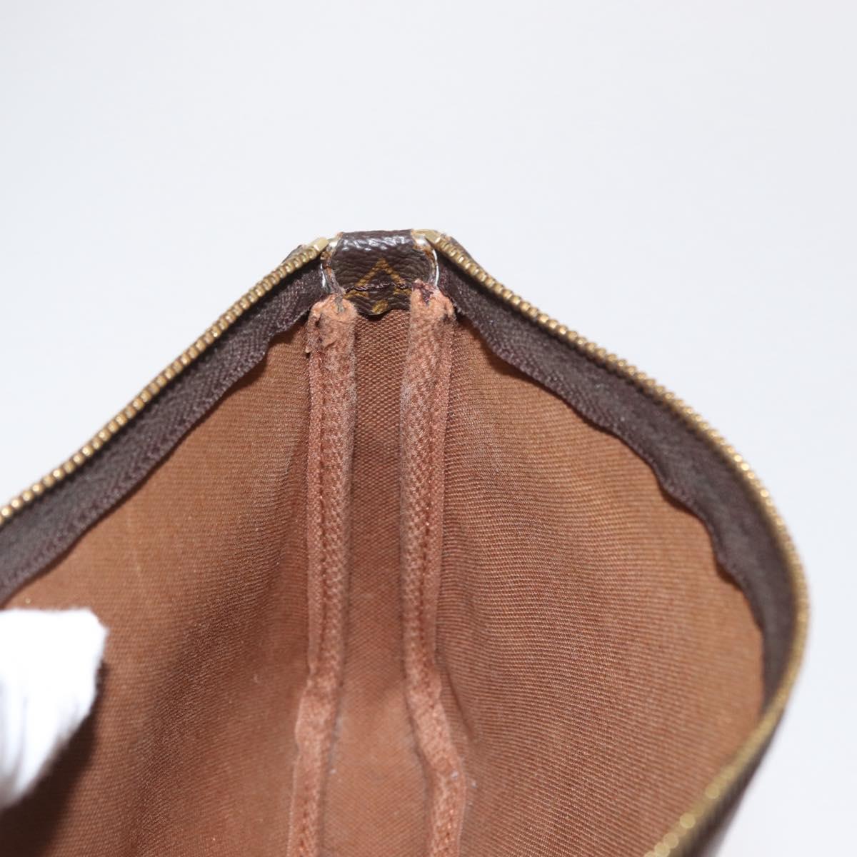 #8 Louis Vuitton Monogram Pochette
