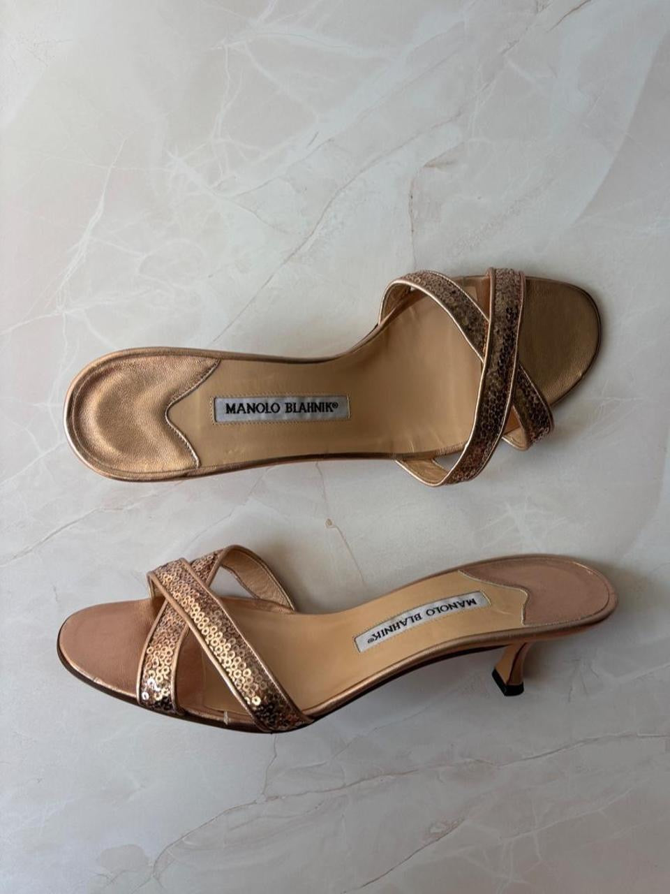 Manolo Blahnik EU 39.5 Rose Gold Sequin Strap Sandal