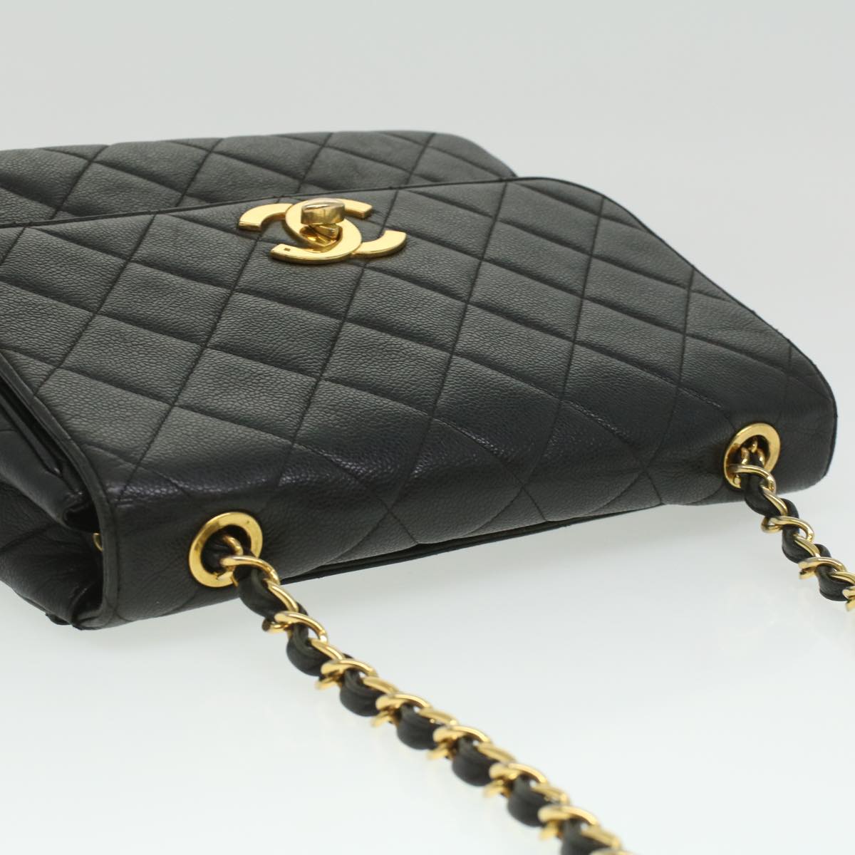 #53 Chanel Big Matelasse Turn Lock Shoulder Bag Caviar Skin Black