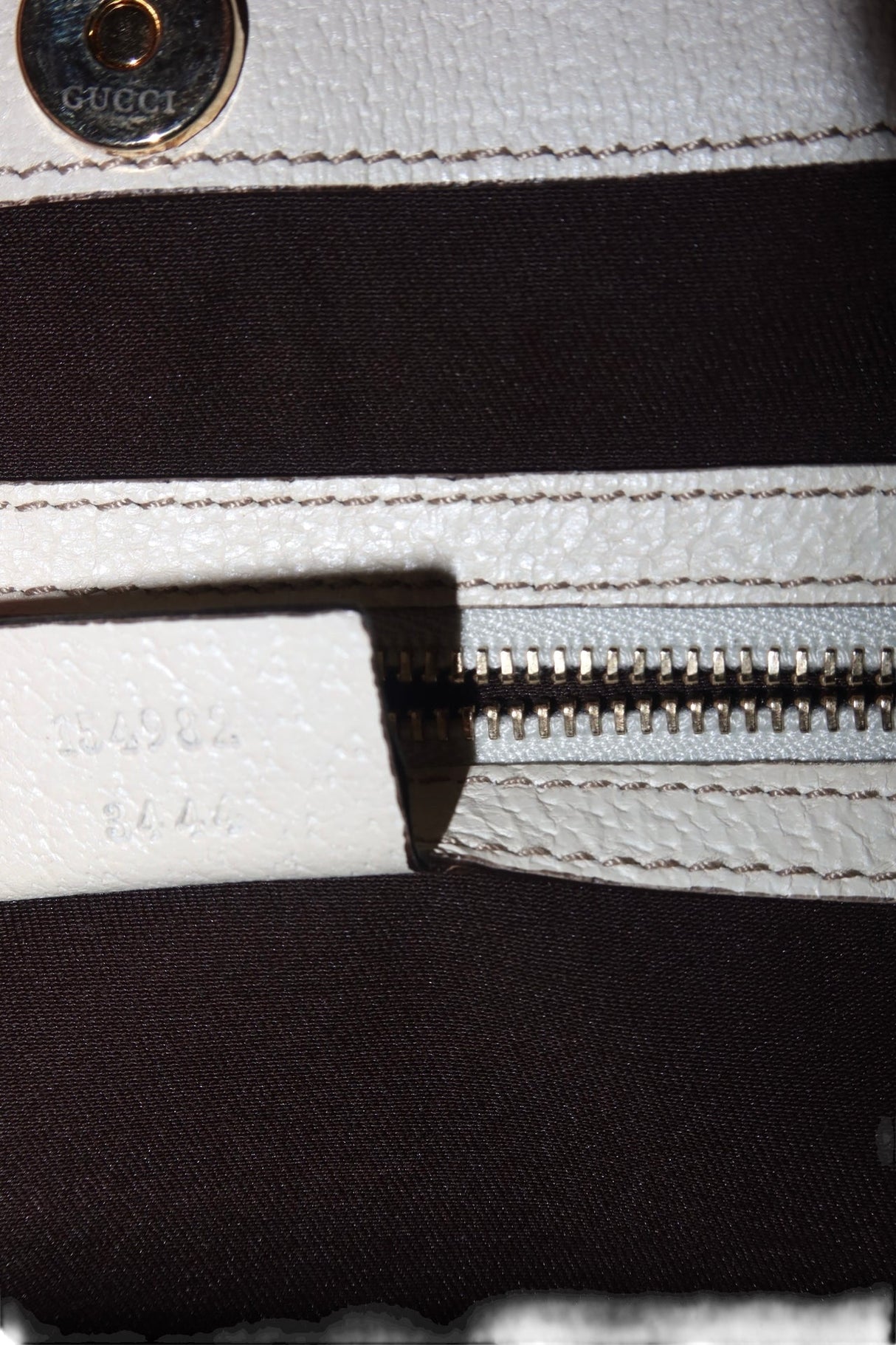 Gucci white Charmy GG bag