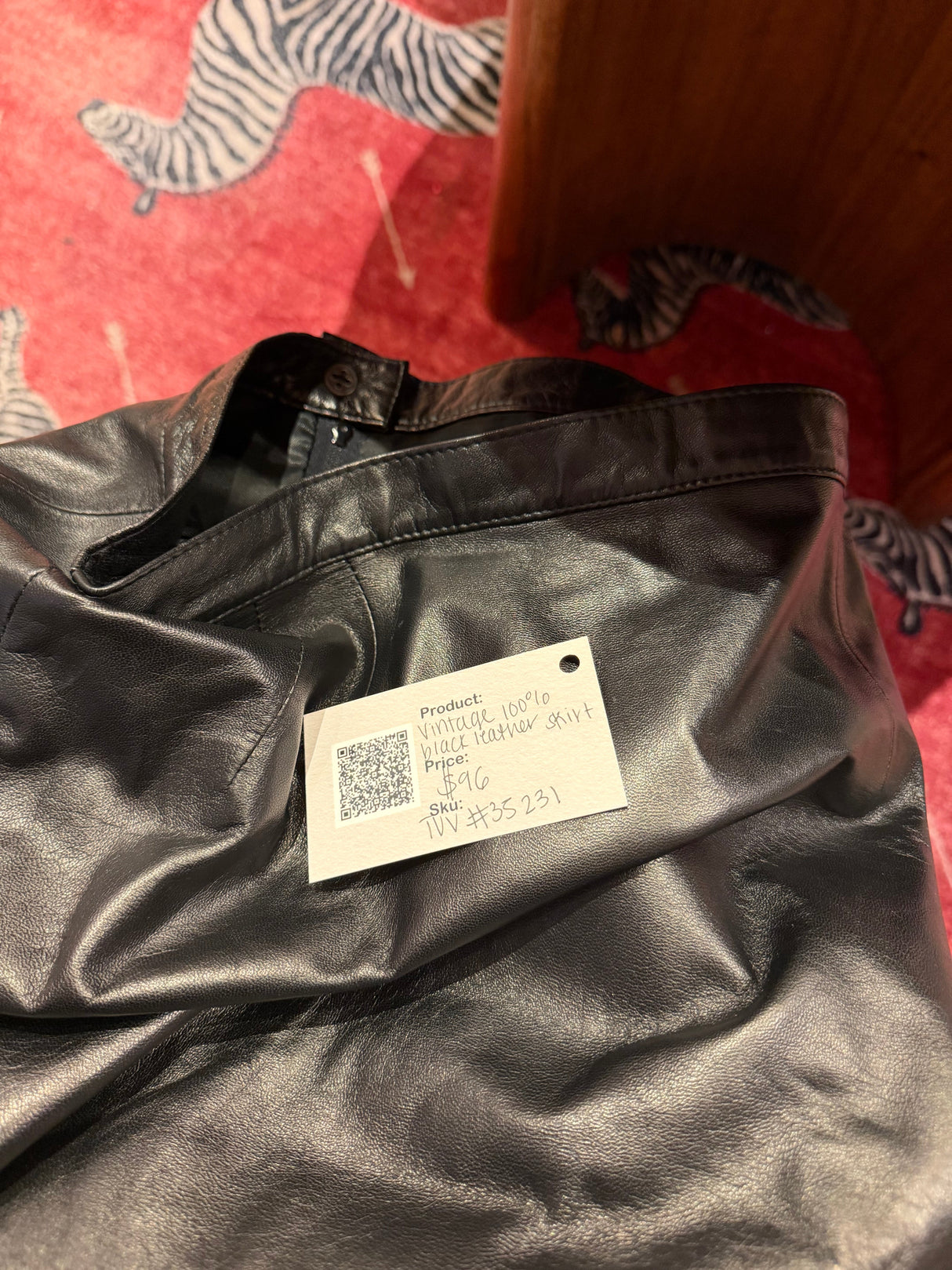 Vintage 100% leather black skirt - TUV #35231