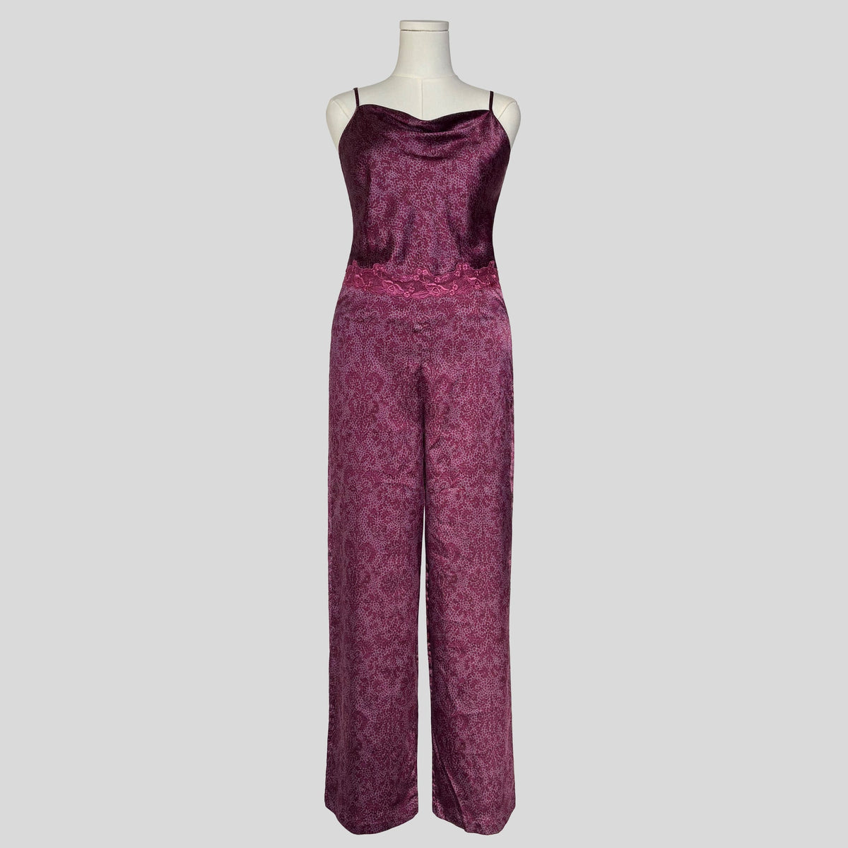 Draped speckled cami with matching pants in purple