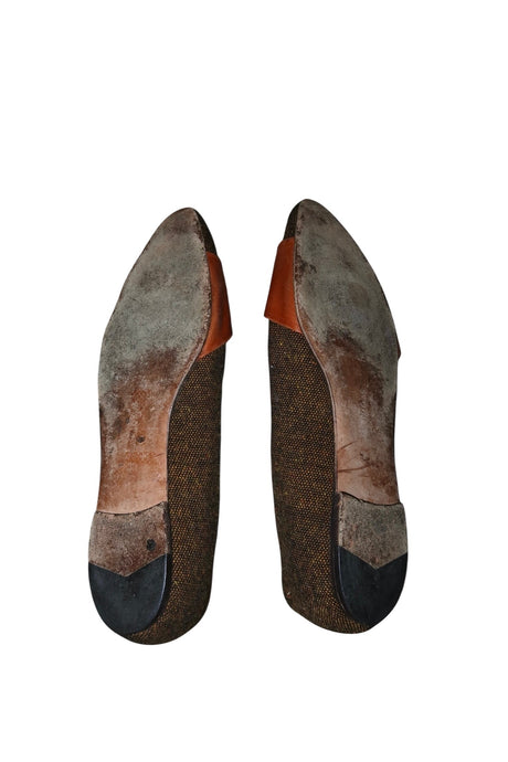 Manolo Blahnik brown flats with orange leather details (39)