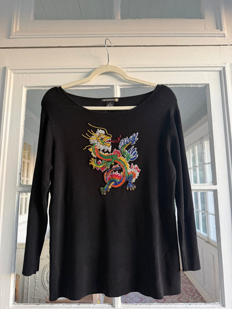 Kimono dragon bedazzled black sweater - sku tuv #67545