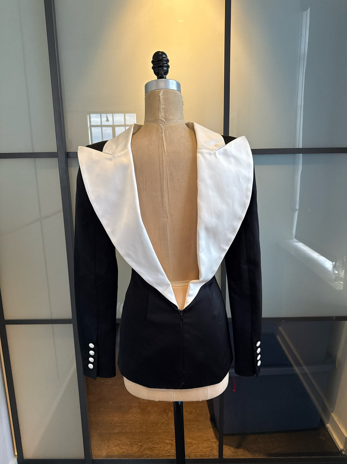 LaQuan Smith Size XS Black & White Tuxedo Dress NWT