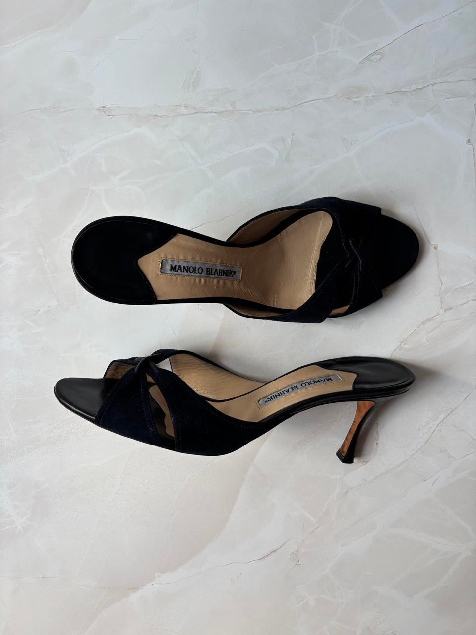 Manolo Blahnik EU 42 Navy Suede Crossover Open Toe Kitten Heel Mule