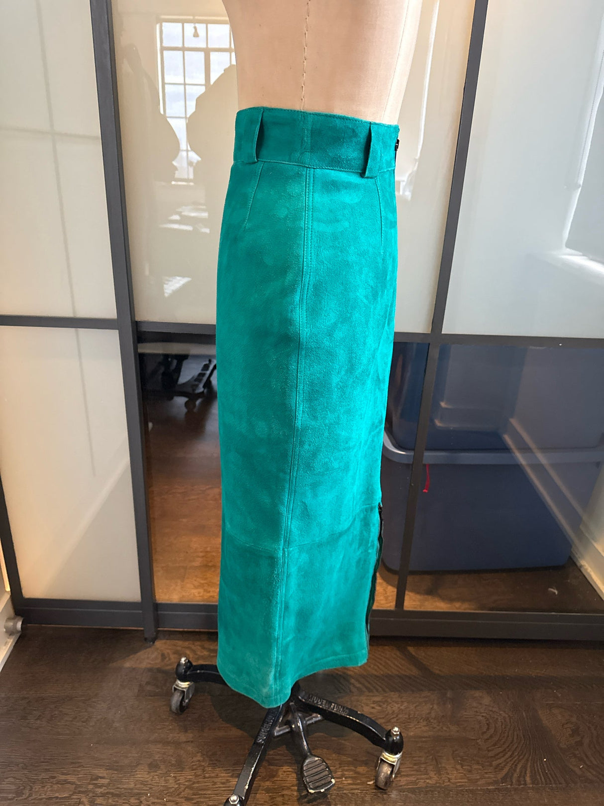 Complice Size 4 Teal Green Suede Pencil Skirt