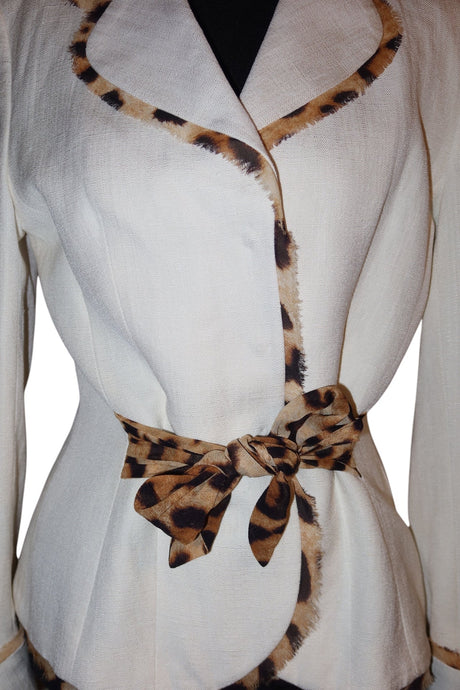 Escada beige blazer with leopard details
