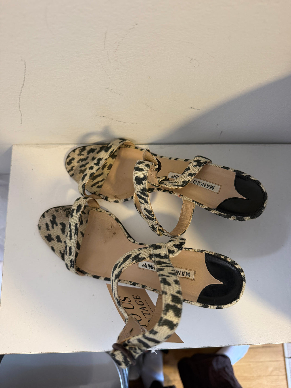 Manolo Blahnik white and black sandals - TUV #23468