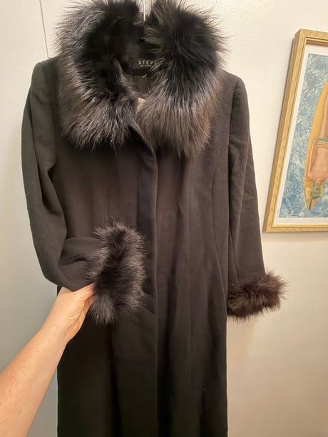 Vintage Steve by Searle cashmere and fox fur trimmed coat