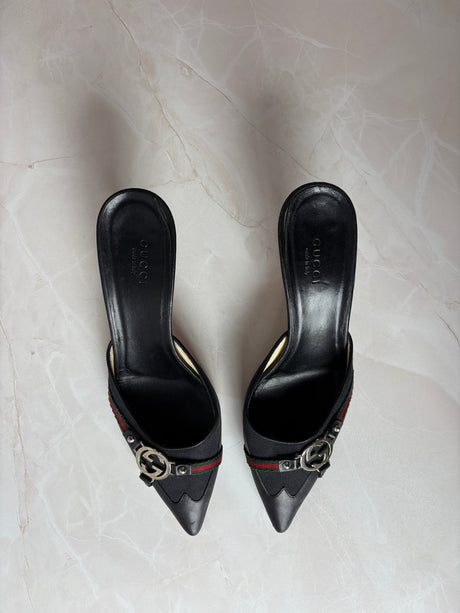 Gucci US 7.5 Black Leather Pointed Toe GG Buckle Mule