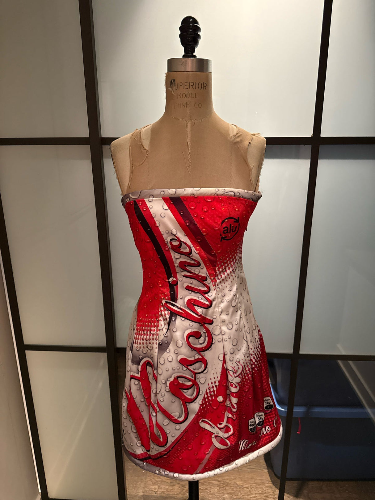 Moschino Red & White Size 6 Strapless Coca-Cola Dress