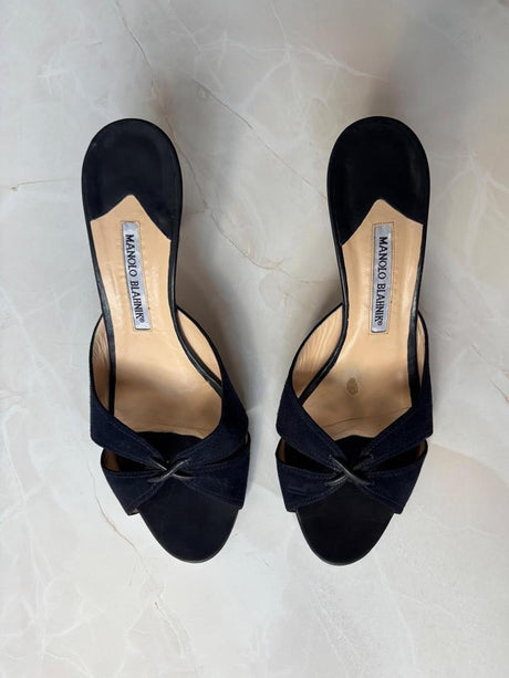 Manolo Blahnik EU 42 Navy Suede Crossover Open Toe Kitten Heel Mule