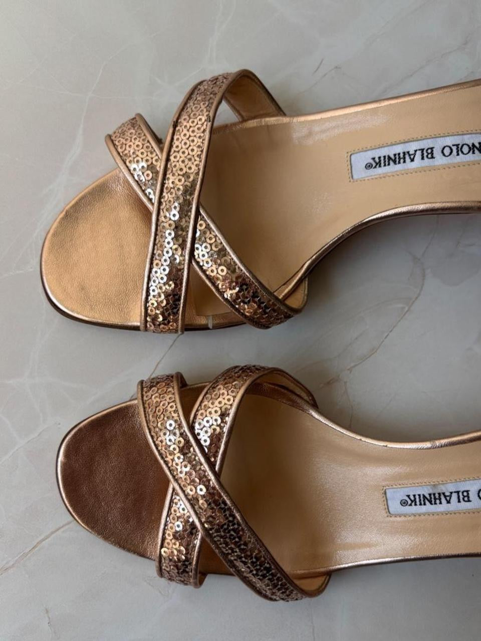 Manolo Blahnik EU 39.5 Rose Gold Sequin Strap Sandal