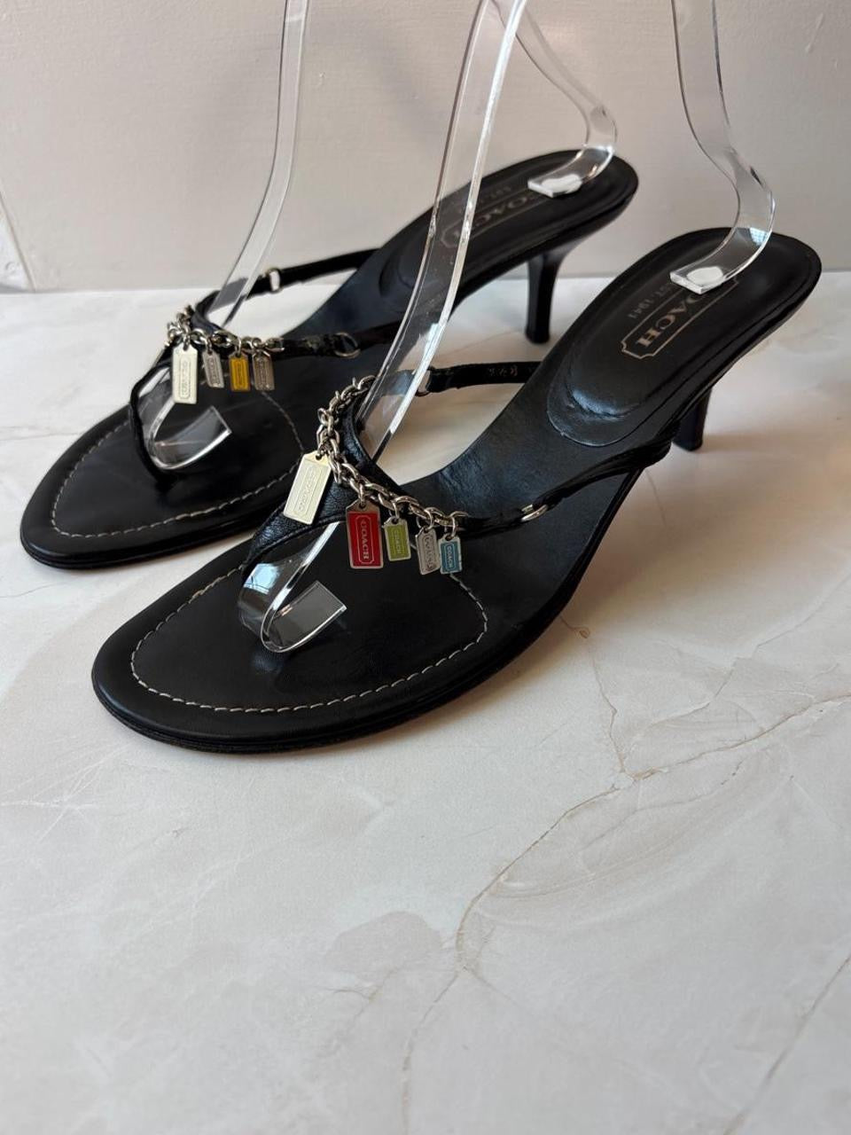 Coach US 9.5 Black Leather Thong Sandal Kitten Heel
