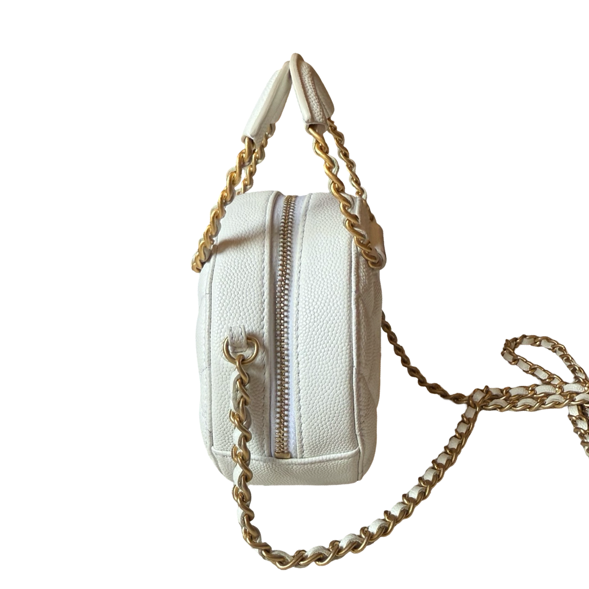 Chanel 2020 in the loop handbag