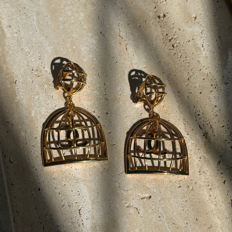 Chanel vintage 90s rare bird cage cc dangle earrings authentic gold plated