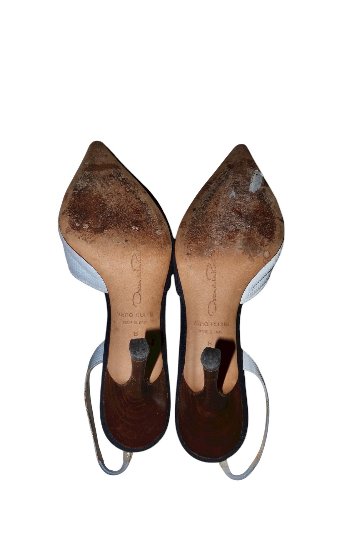 Oscar de la Renta navy canvas white leather heels with buttons (6B)