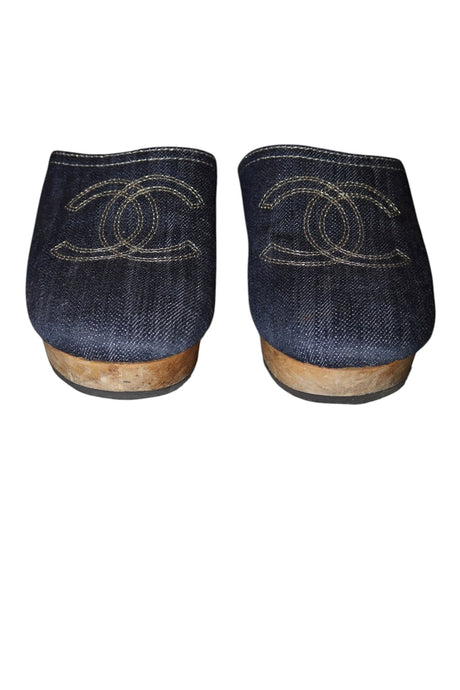 Chanel denim CC clogs (35)