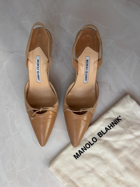 Manolo Blahnik EU 38 Tan Suede Leather Slingback Pointed Toe Heel