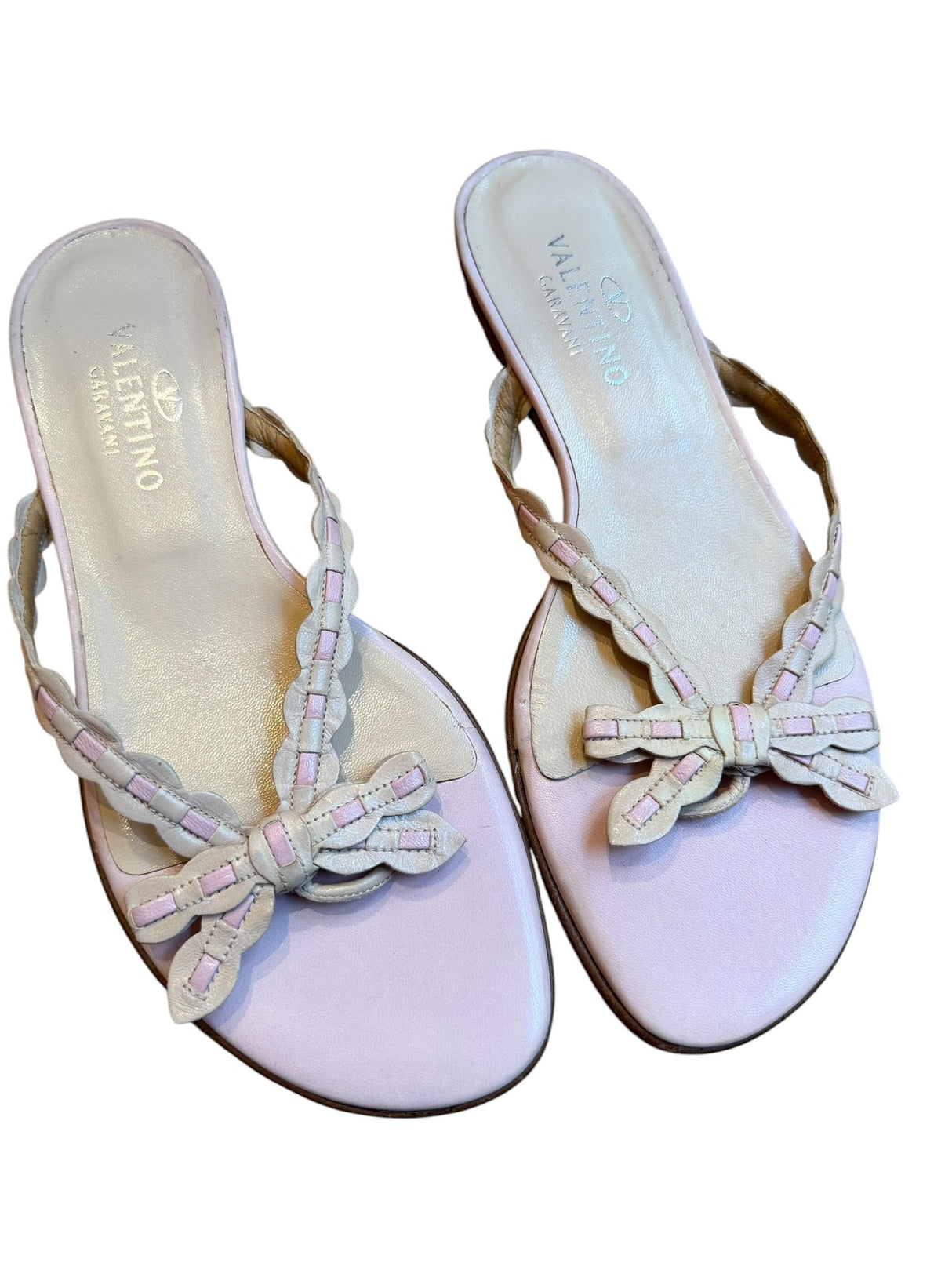Valentino pink and white sandals with bows (37)