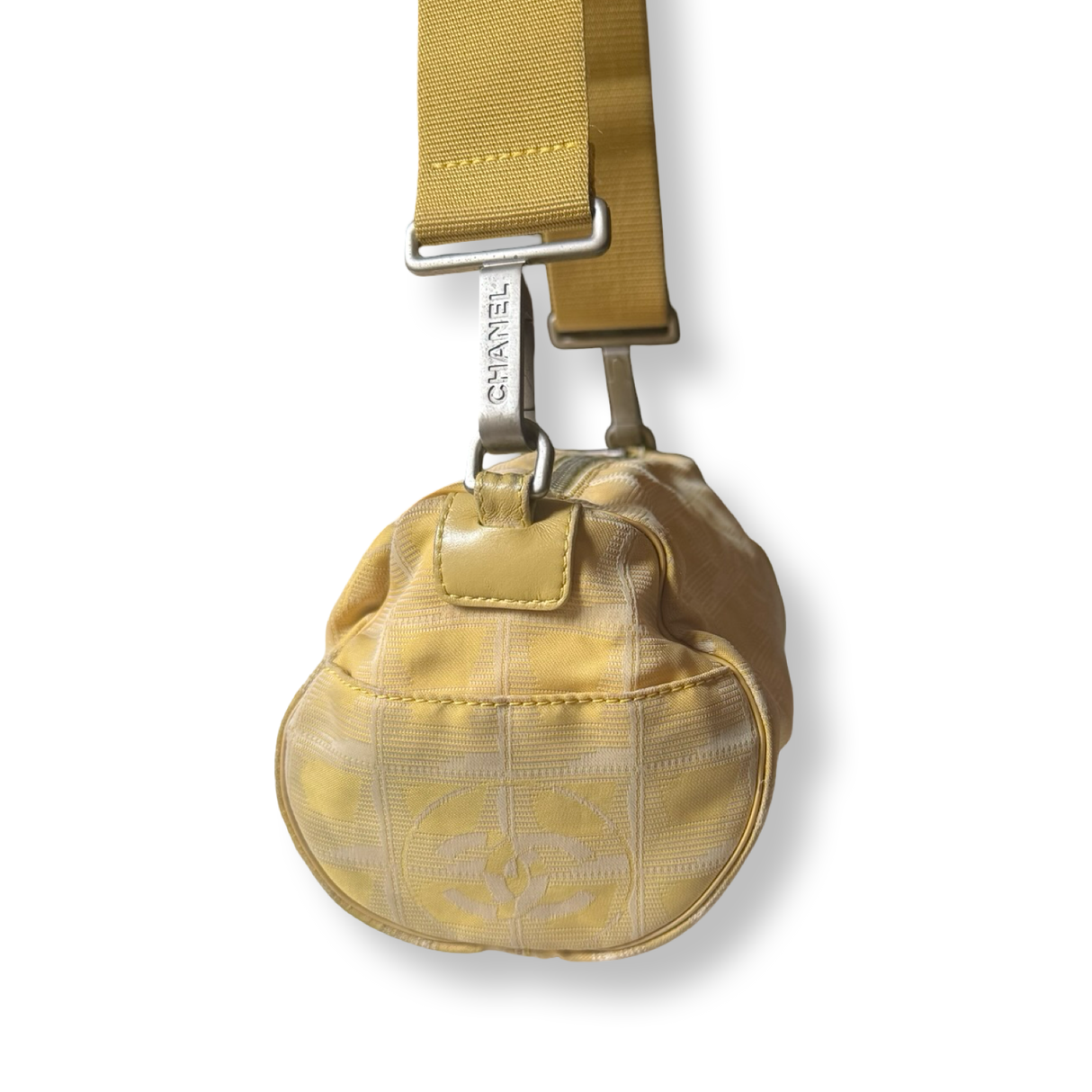 Chanel Vintage Travel Line Barrel