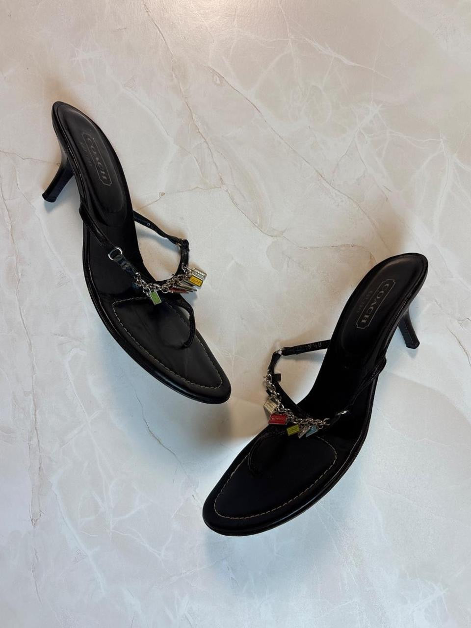 Coach US 9.5 Black Leather Thong Sandal Kitten Heel