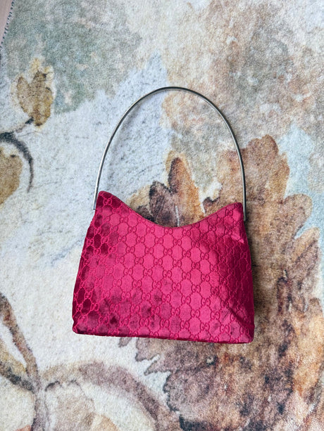 Gucci Vintage Velvet 90s Bucket tote with metal handle seen on TV authentic red Nanny