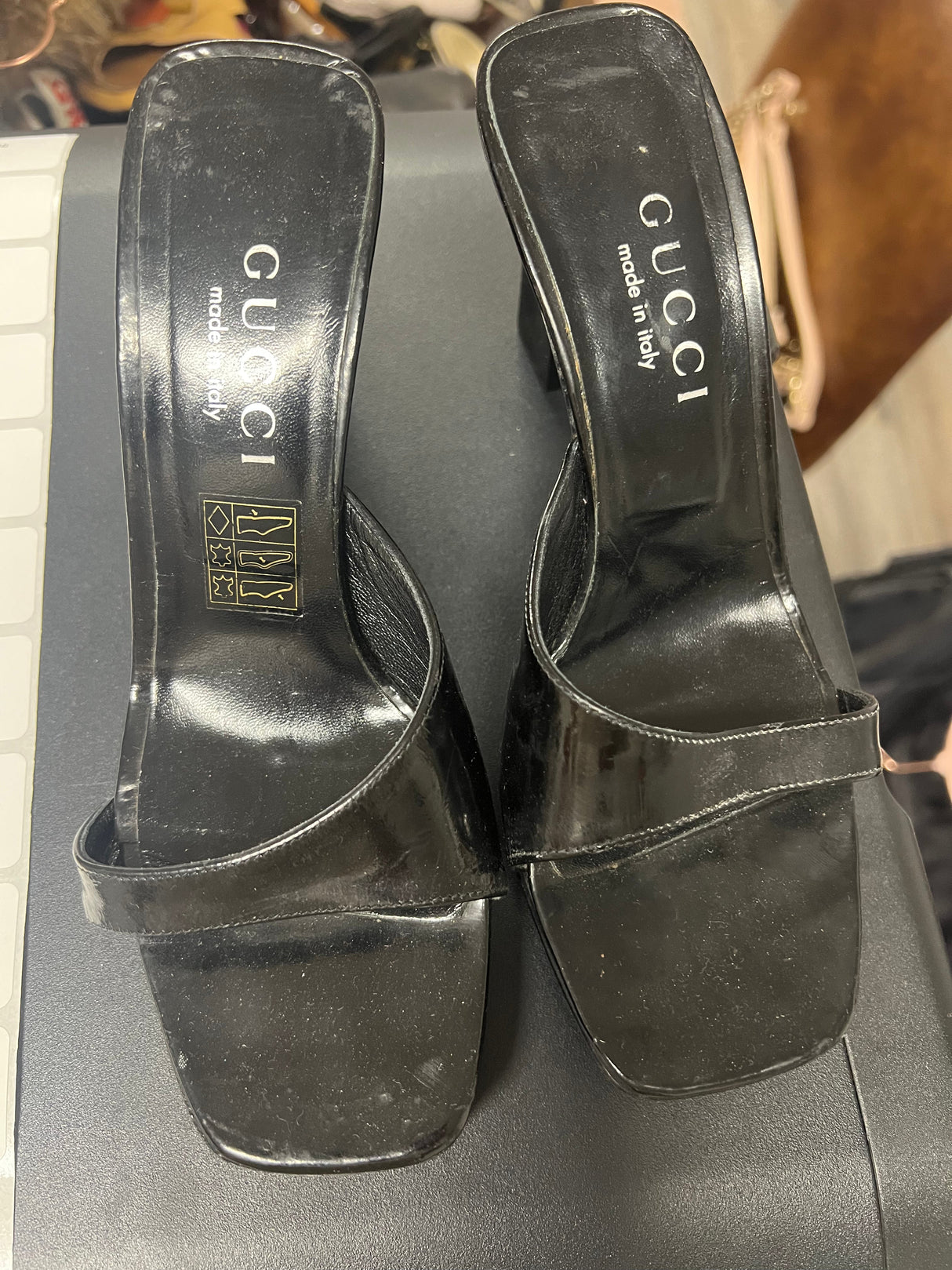 Gucci black leather heels