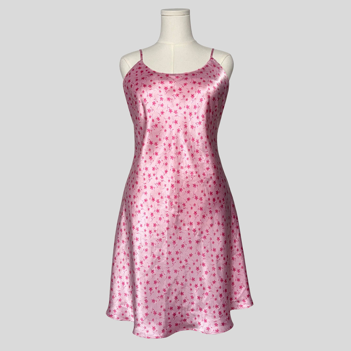Floral lace up slip dress in pink