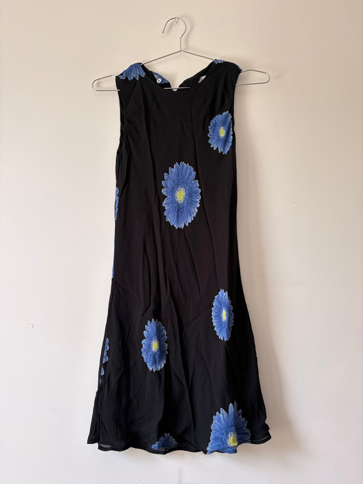 Floral print mini black dress