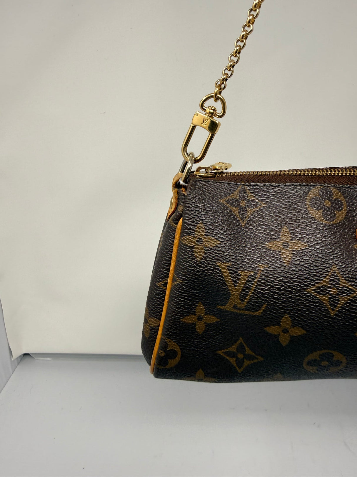Louis Vuitton Eva Pochette