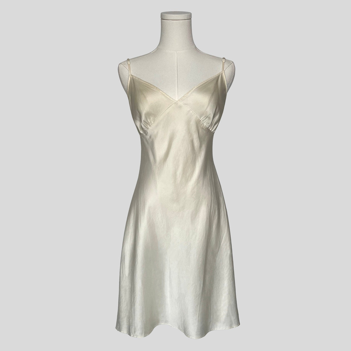 Backless silk slip in cream
