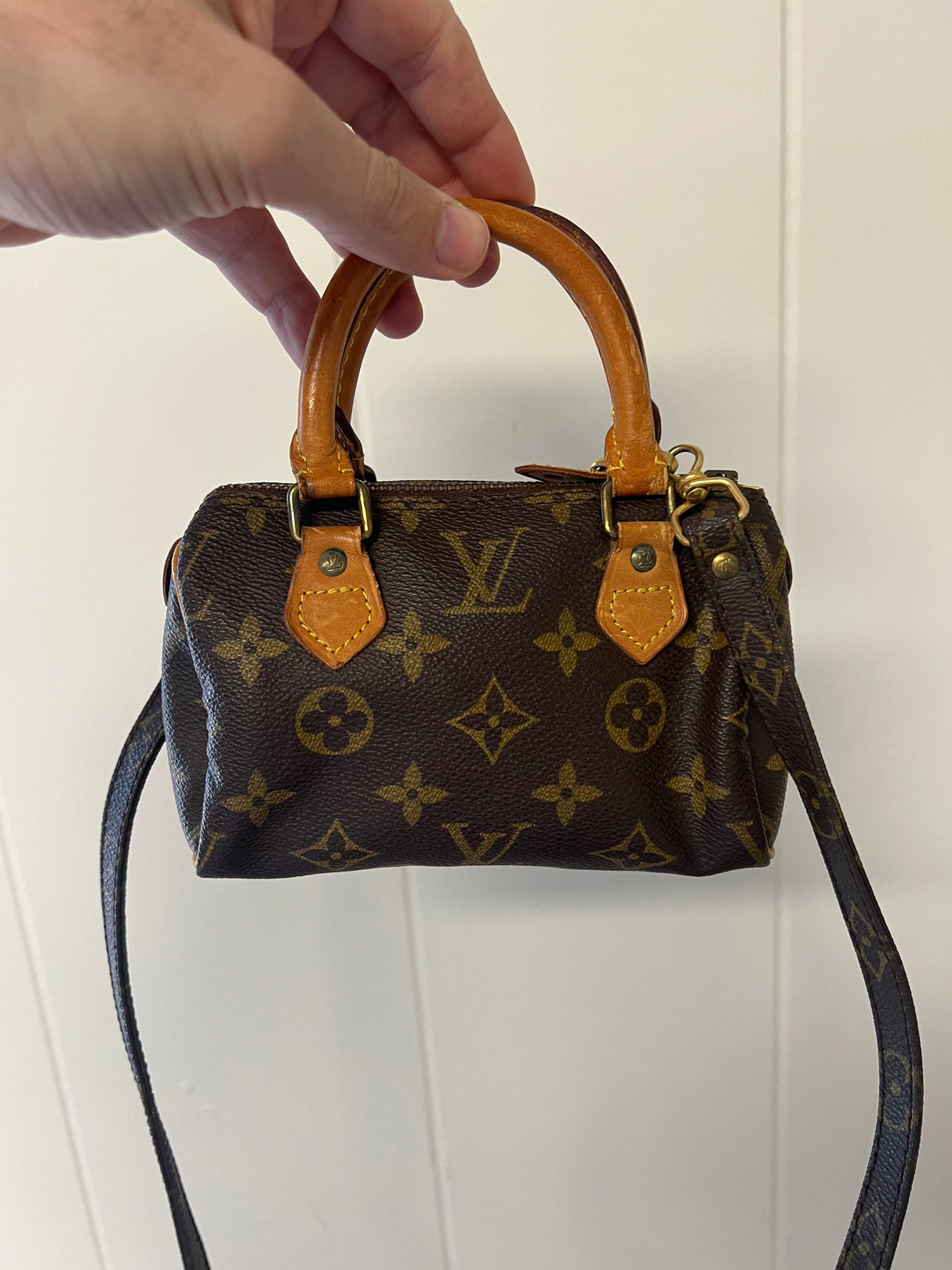 Louis Vuitton Mini Speedy w/ strap
