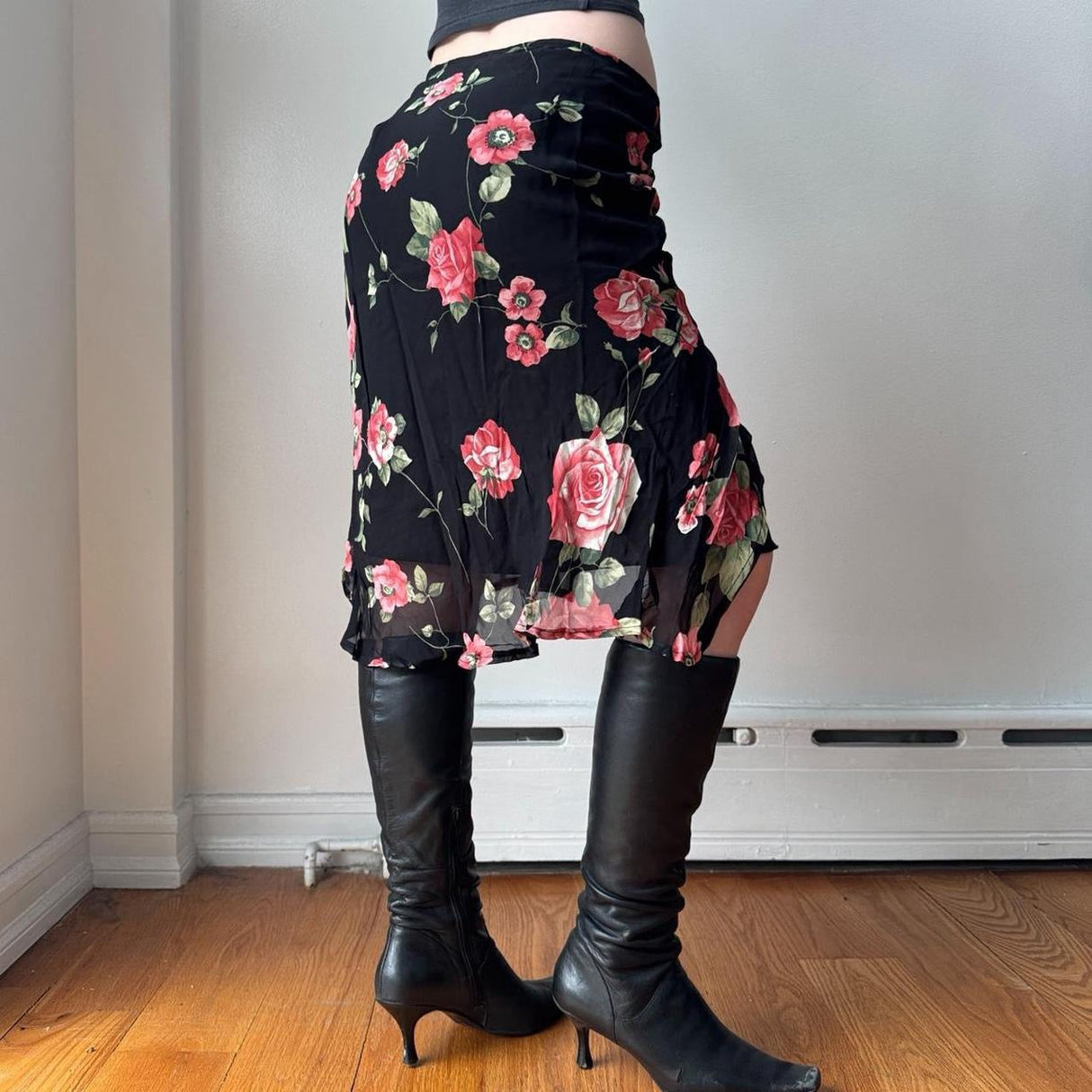 D&G Black Pink Floral Silk Ruffled Midi Skirt