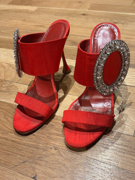 Manolo Blahnik heels size 38