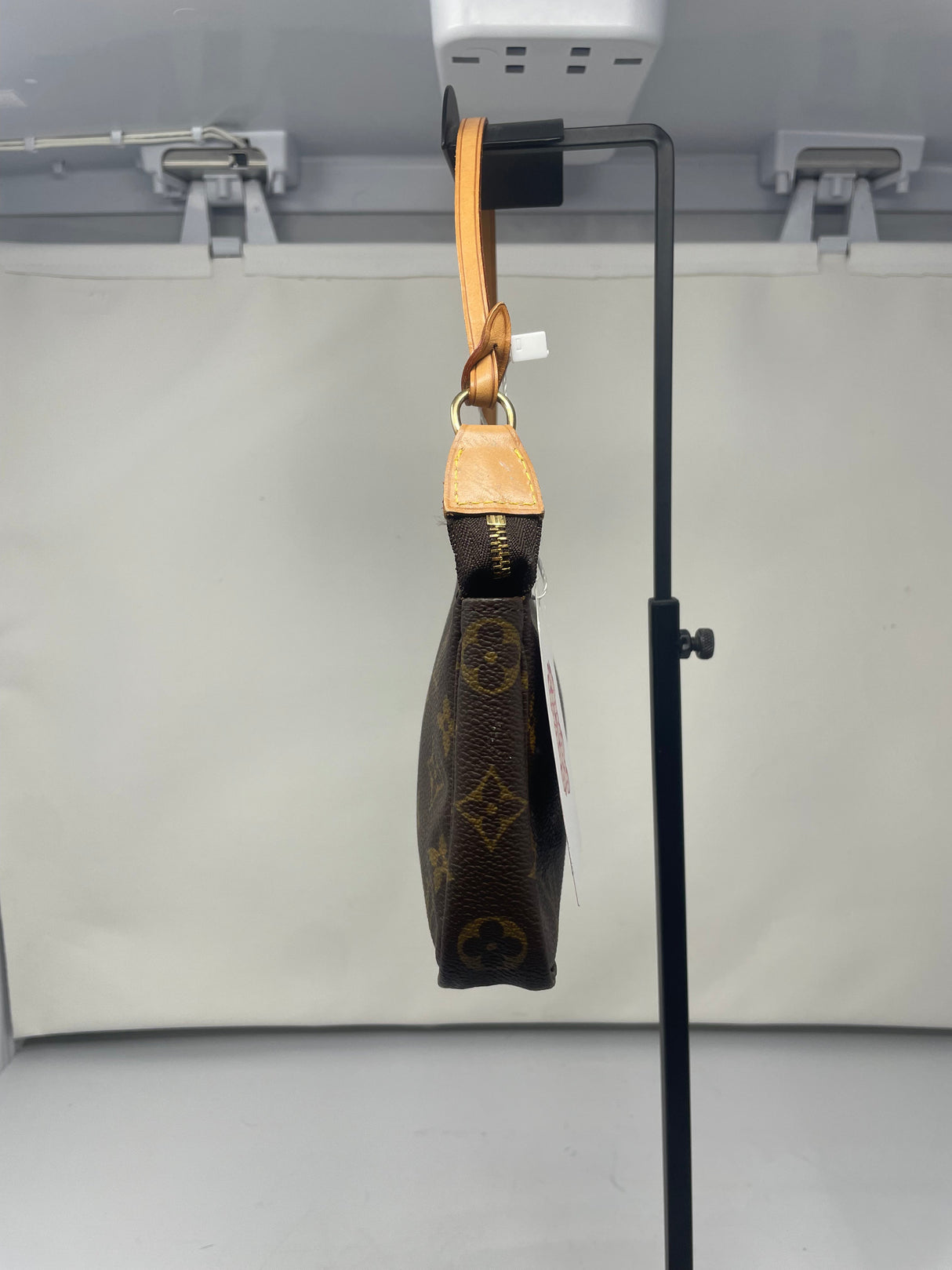 Louis Vuitton Monogram Pochette