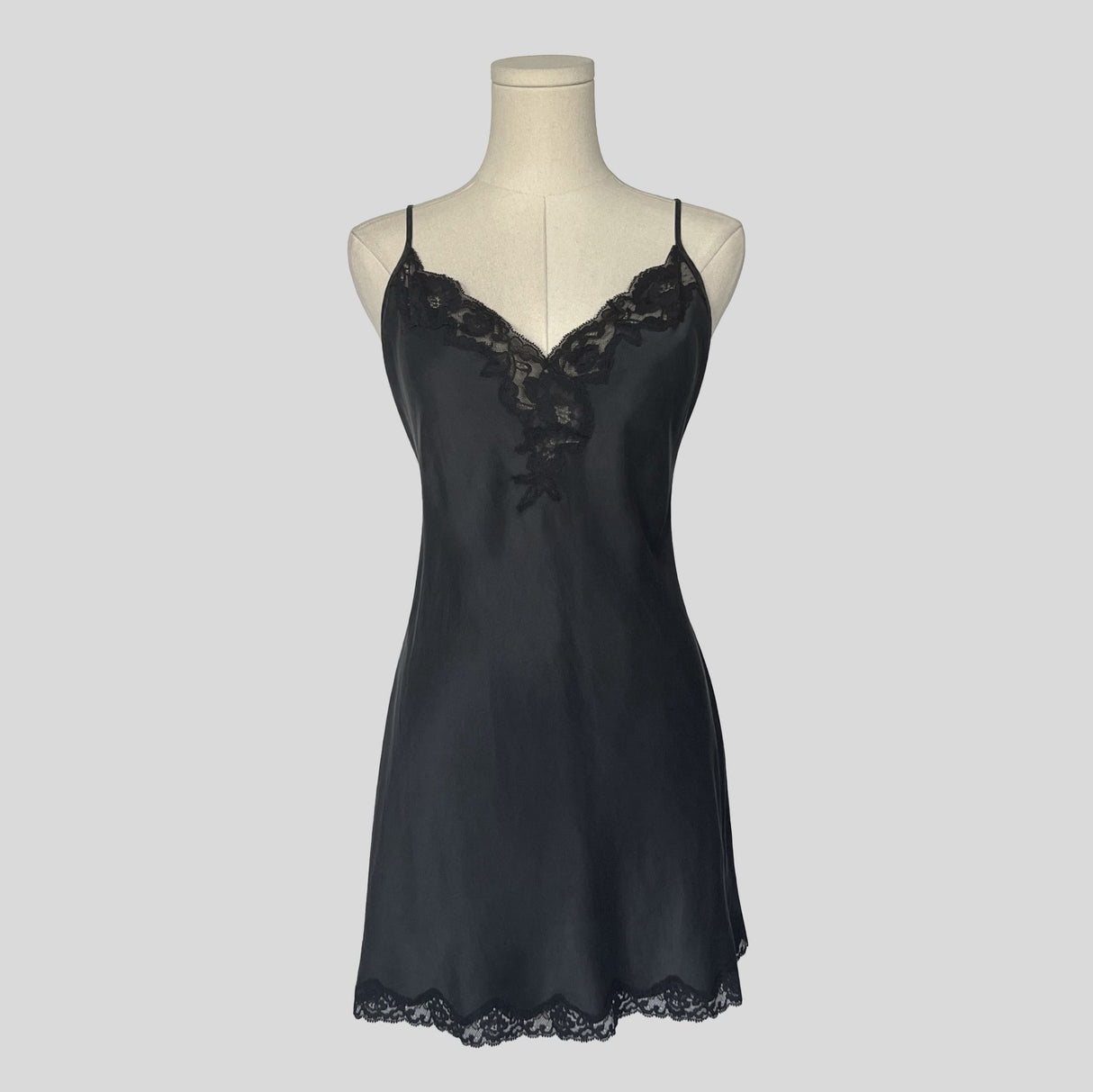 Sweetheart sheer lace back slip dress in black