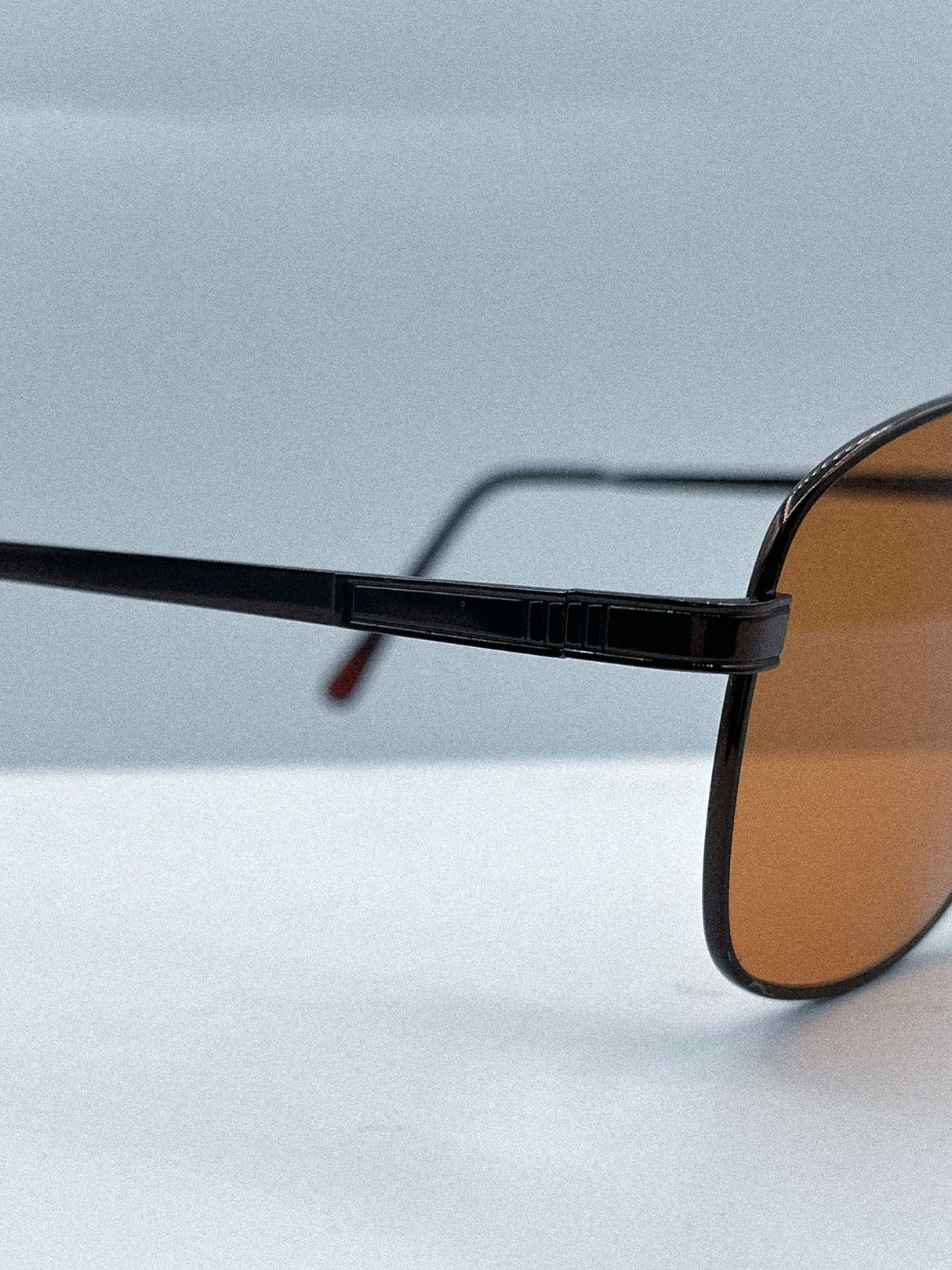 "Driver's Seat" 1970s Capri Sunglasses