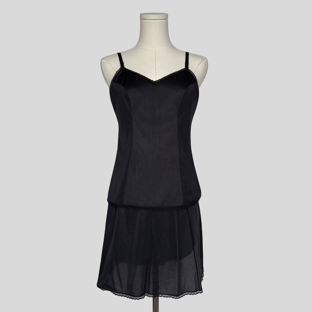 Simple nylon matching set