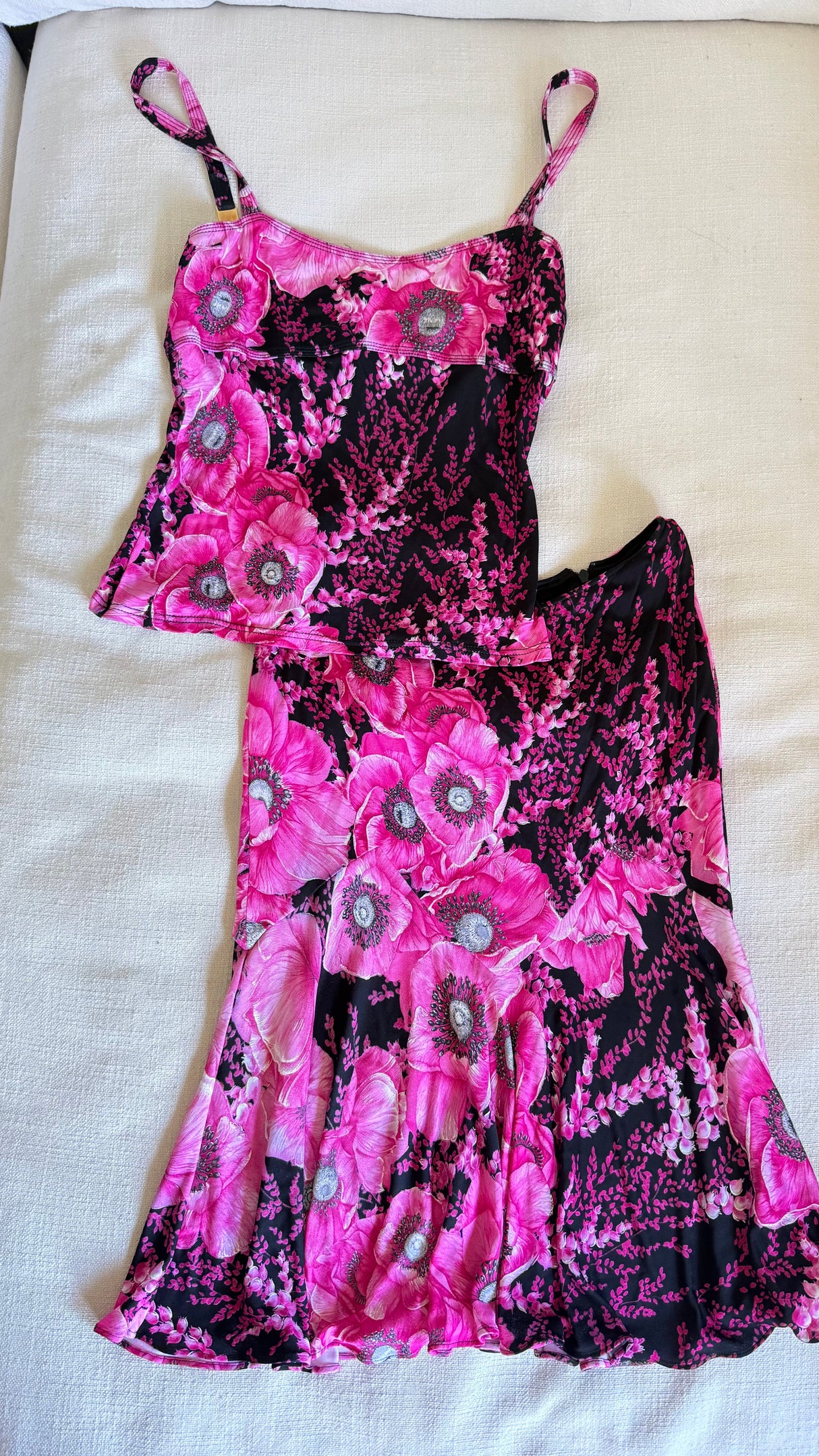 SS2002 Gianni Versace Couture by Donatella Versace Pink Poppy Floral Print Stretch Set