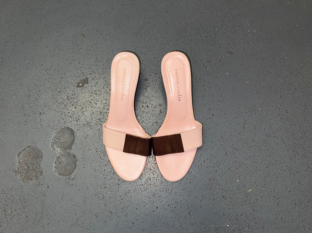 SUTTON STUDIO Leather Nude Pink Kitten Heels US 7