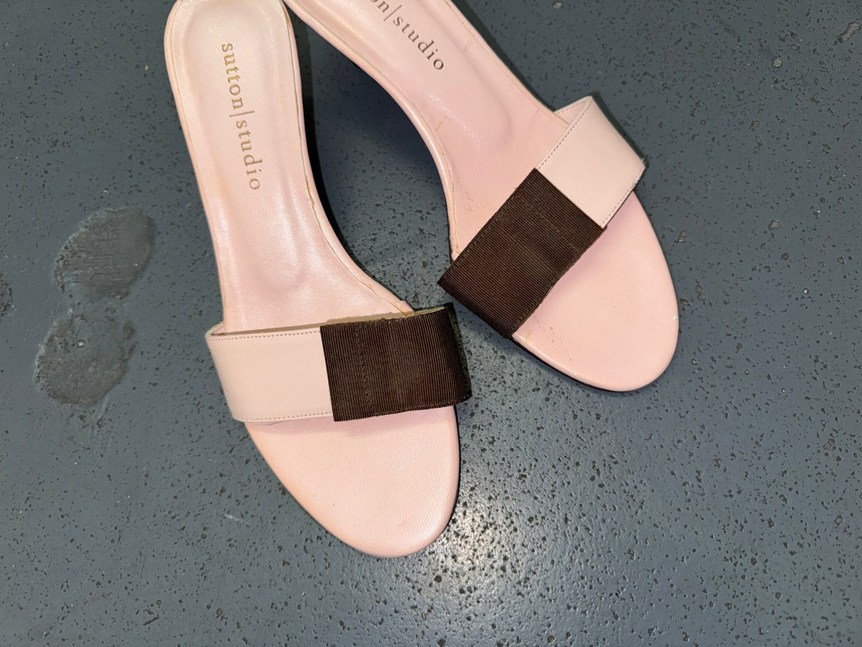 SUTTON STUDIO Leather Nude Pink Kitten Heels US 7