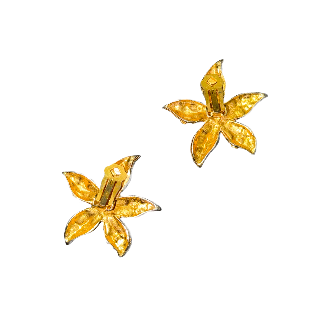 Gold Large Textured Starfish Clip On Earrings