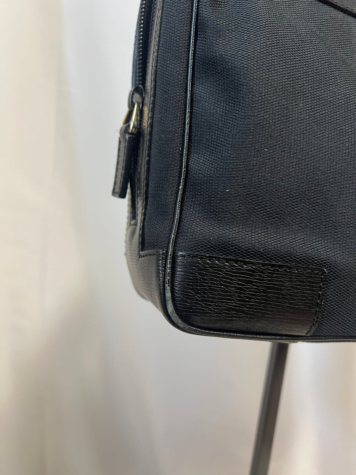 Gucci Tom Ford Black Shoulder Bag Logo