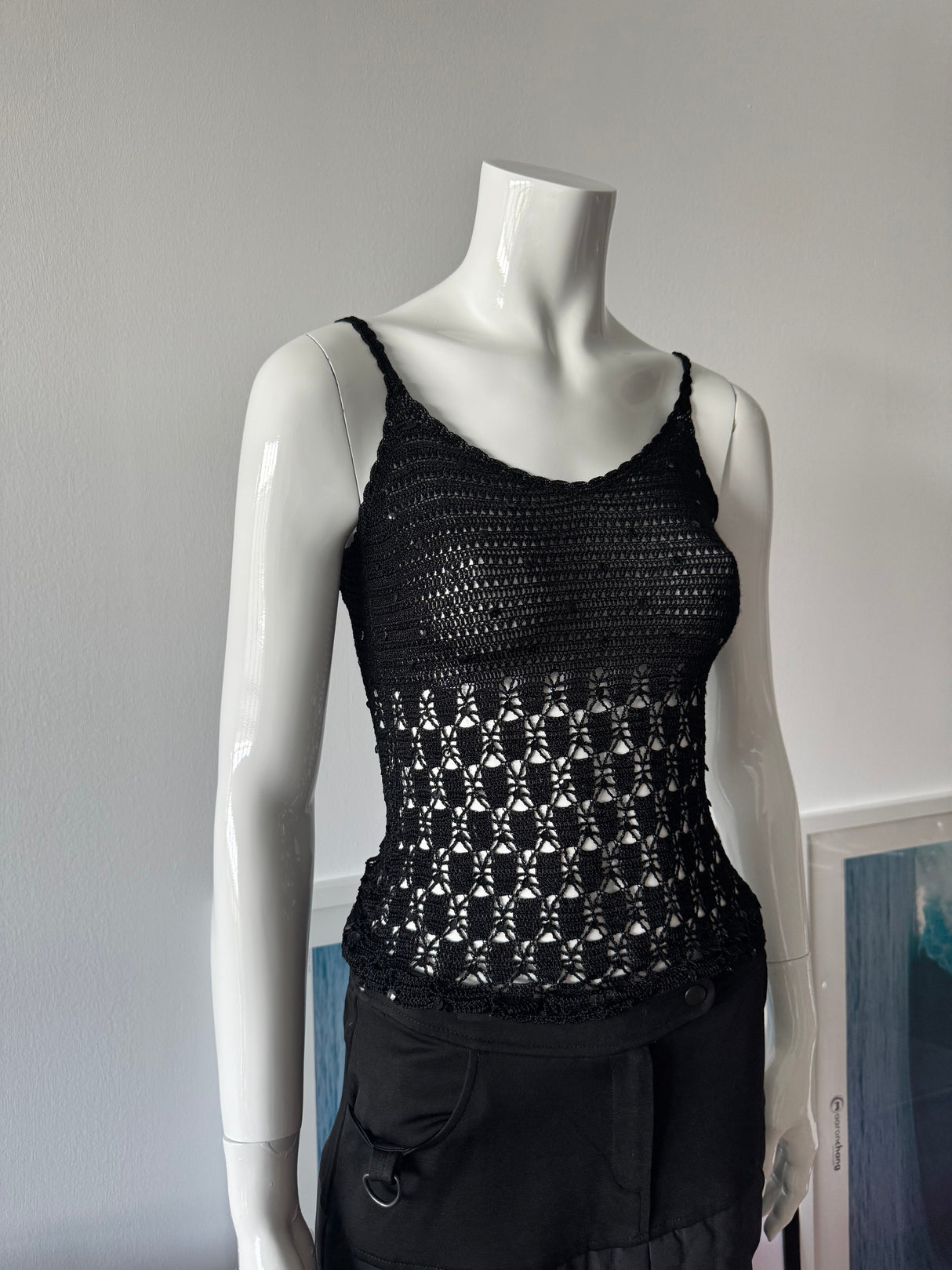 JACQUELINE DE YOUNG Black Knit Crochet Sequin Tank